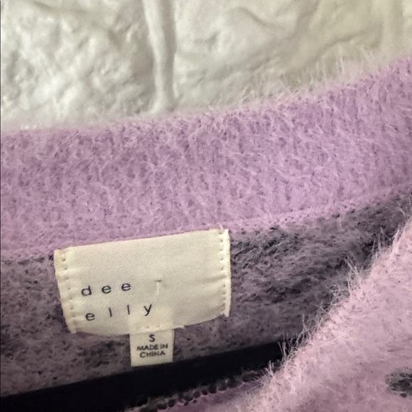 dee elle Purple Leopard Print Sweater - Picture 2 of 3